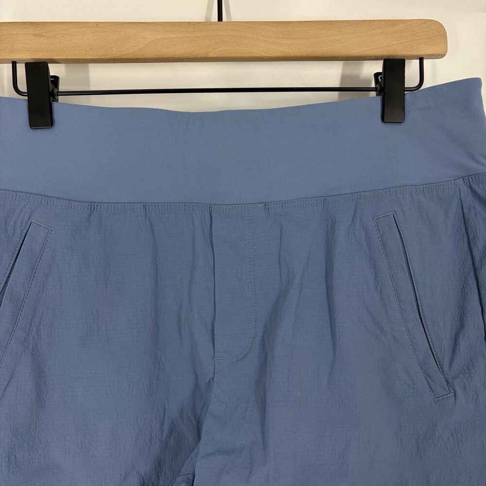 Athleta Trekkie North Shorts Size 10 Womens Blue Hiking Trail Stretch Gorpcore - Picture 2 of 8